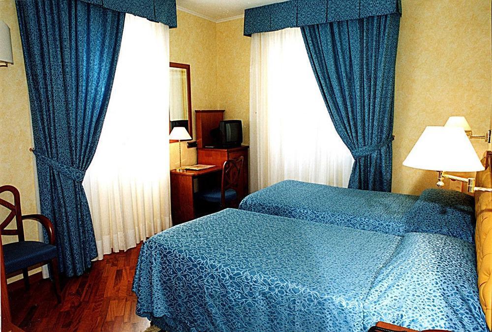 Hotel Antico Masetto Lamporecchio Oda fotoğraf