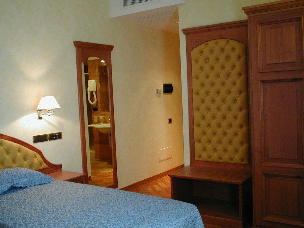 Hotel Antico Masetto Lamporecchio Dış mekan fotoğraf